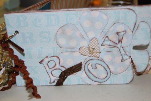 Diseno bebe nino con chipboard